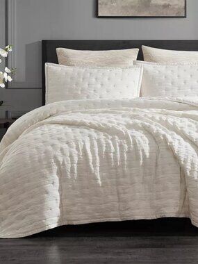 Donna Karan Home Meditate King Quilt & Shams